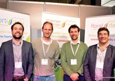 De mannen van Horti Tech, bainware for Greenhouses, Pim van Adrichem, Ary de Jong, Perry van Adrichem en Peet van Adrichem. Voor wereldwijde training